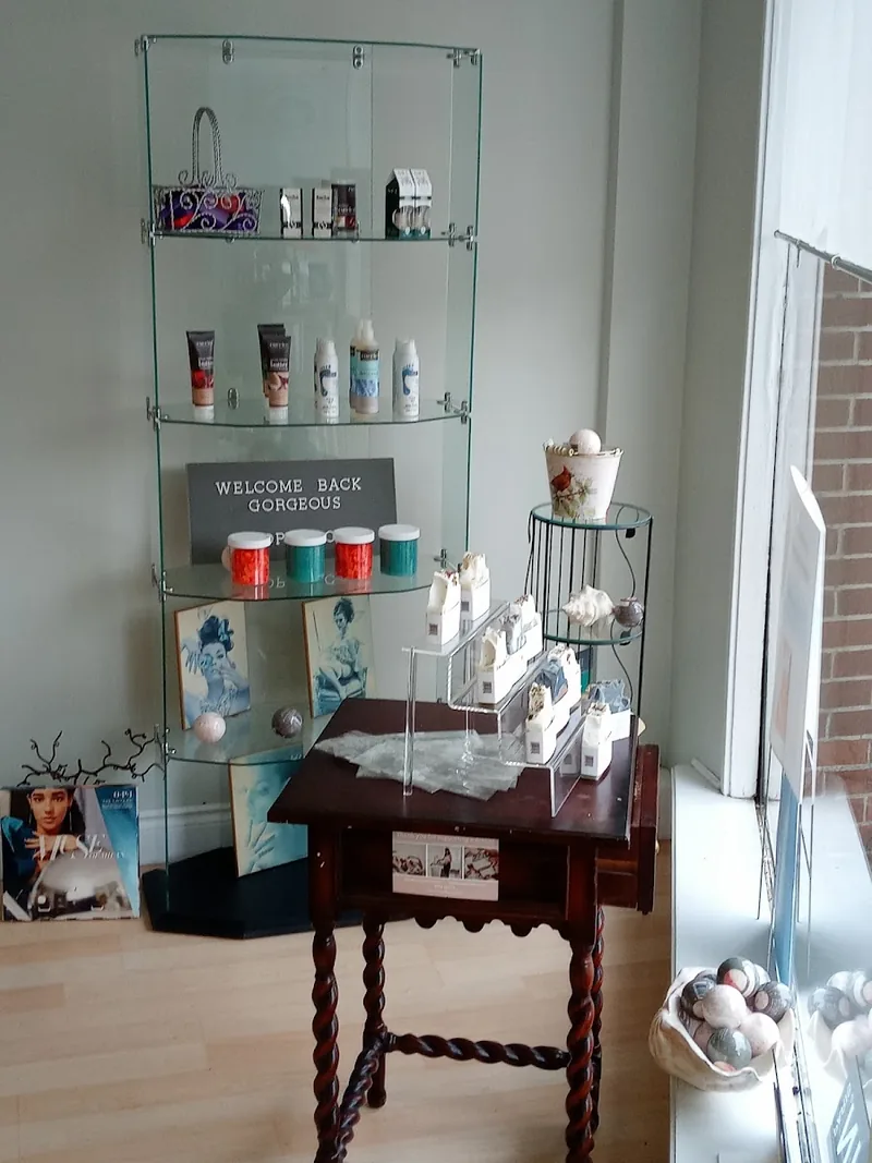 Coconut Grove Nail And Esthetic Boutique