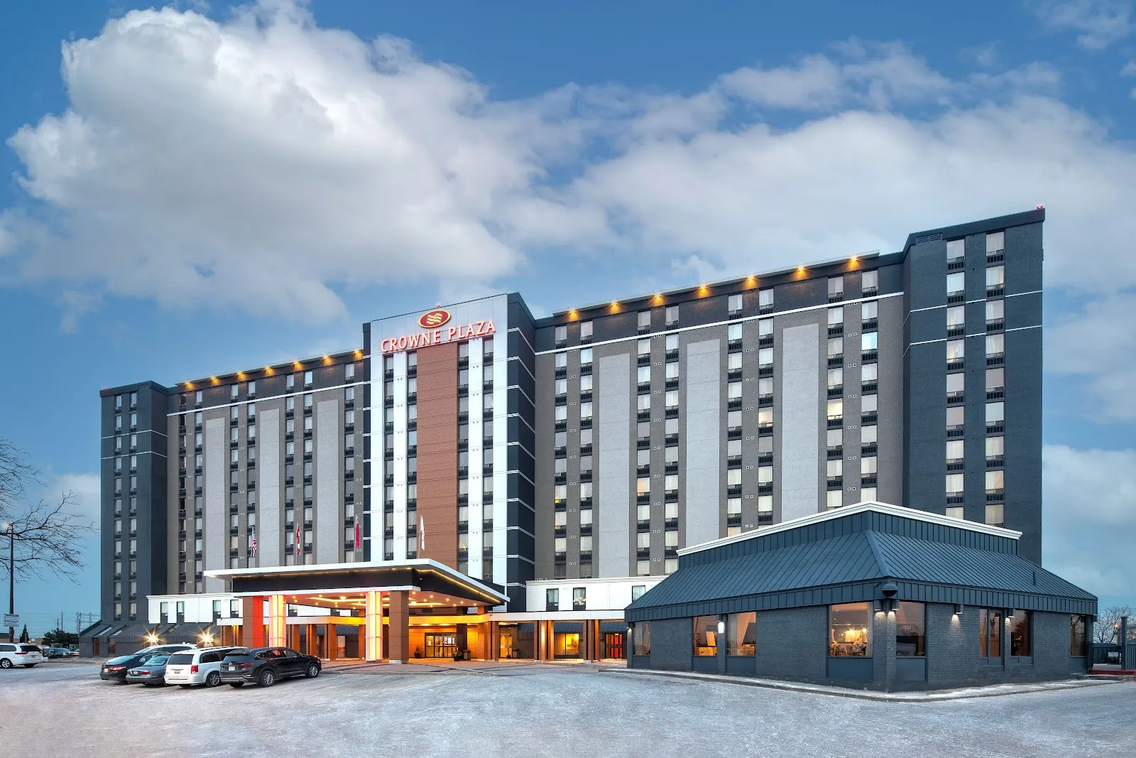 Crowne Plaza, hotel at 33 Carlson Court in Etobicoke, Toronto