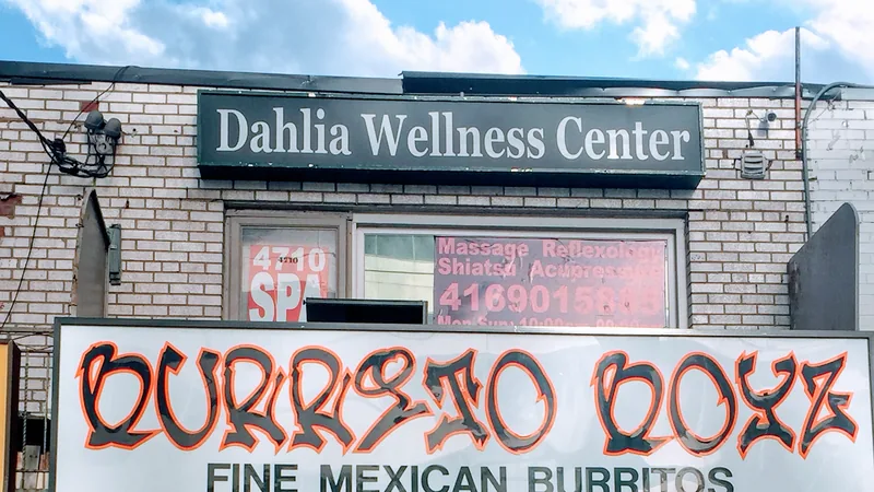 Dahlia Wellness Centre, beauty salon at 4710 Yonge Street in North York, Toronto