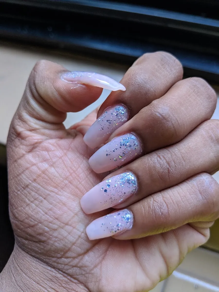 First Nails, beauty salon at 4879 Dundas Street West in Etobicoke, Toronto
