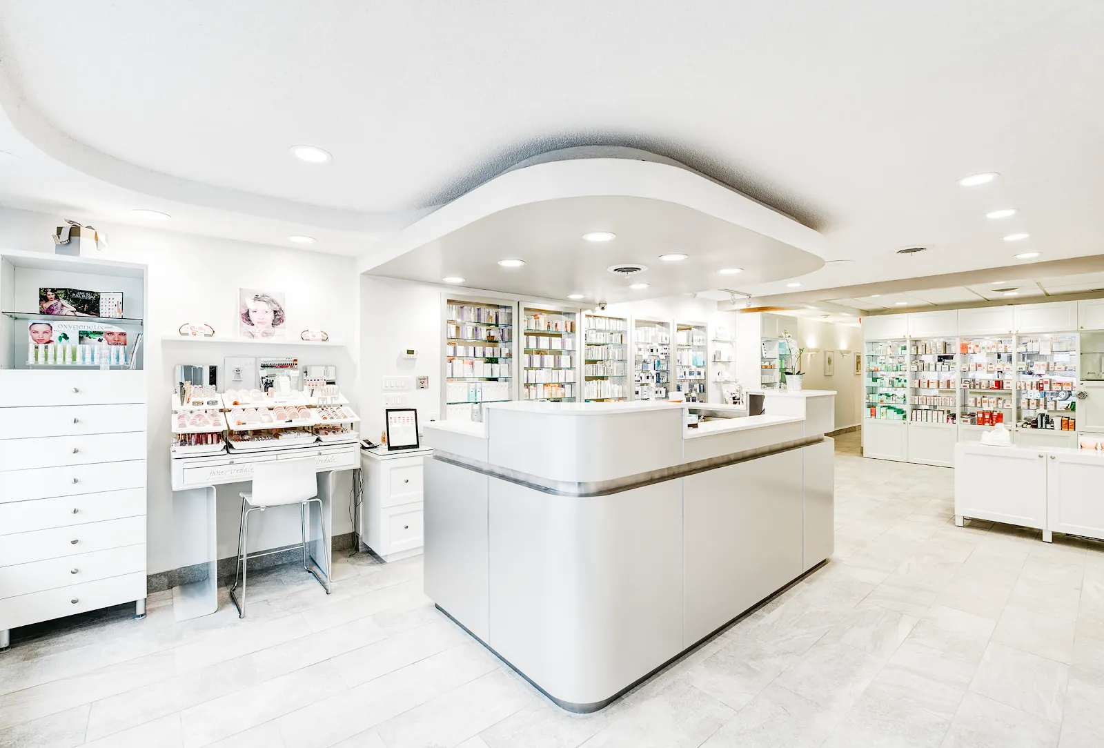 Ici Paris, beauty salon at Danforth Avenue in East York, Toronto
