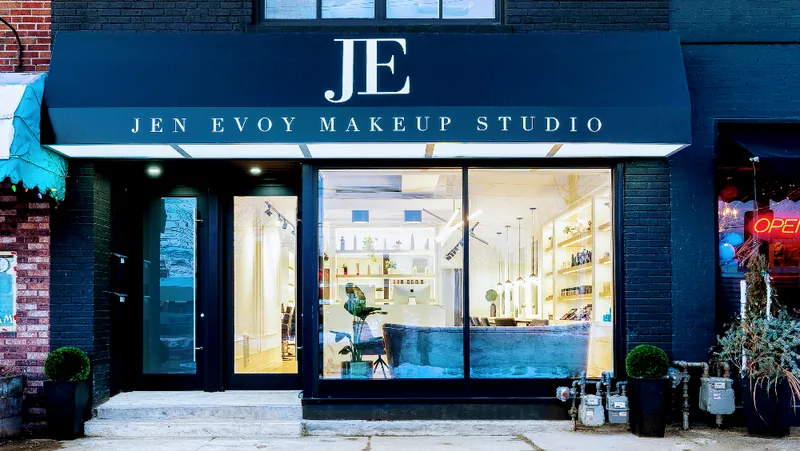 Jen Envoy Makeup Studio, beauty salon at 850 The Queensway in Etobicoke, Toronto