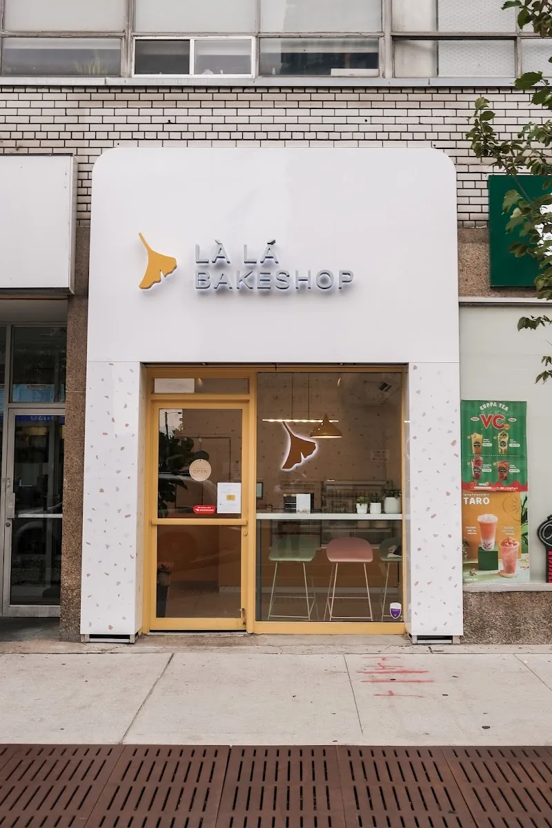 La La Bakeshop, bakery at 346A Bloor Street West in Old Toronto, Toronto
