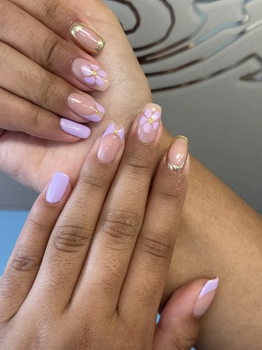 LC Nails & Spa, beauty salon at 801 Dundas Street East in Etobicoke, Toronto