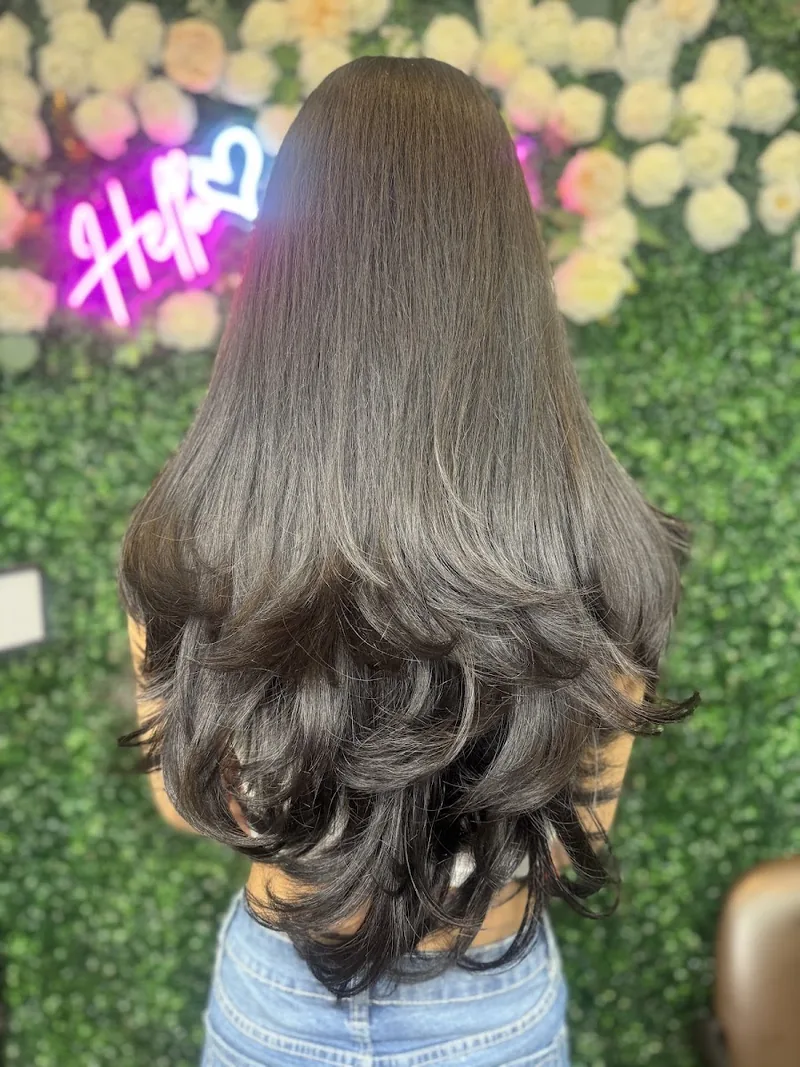 Mahek Salon, beauty salon at 2656 Islington Avenue in Etobicoke, Toronto
