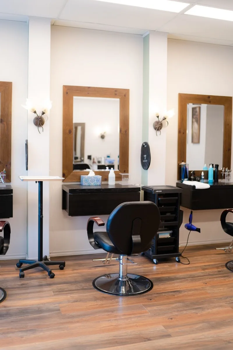 Manzer Hair Studio