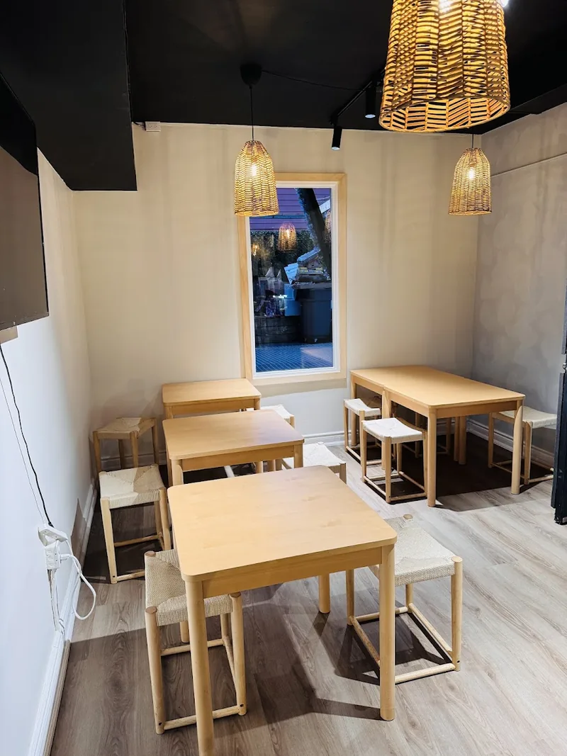 Shiroshi Japanese Sushi