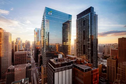 The St. Regis, hotel at 325 Bay Street in Old Toronto, Toronto