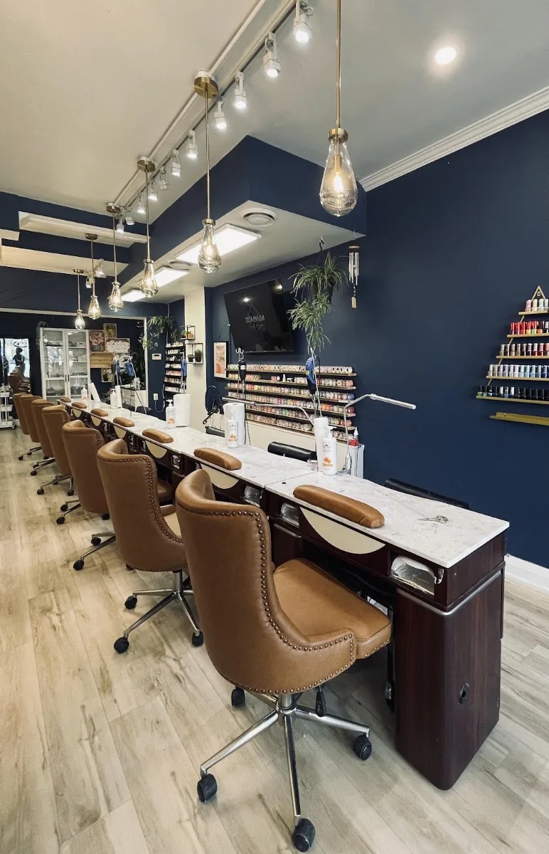 Titanium Nails & Spa, beauty salon at 3319 Bloor Street West in Etobicoke, Toronto