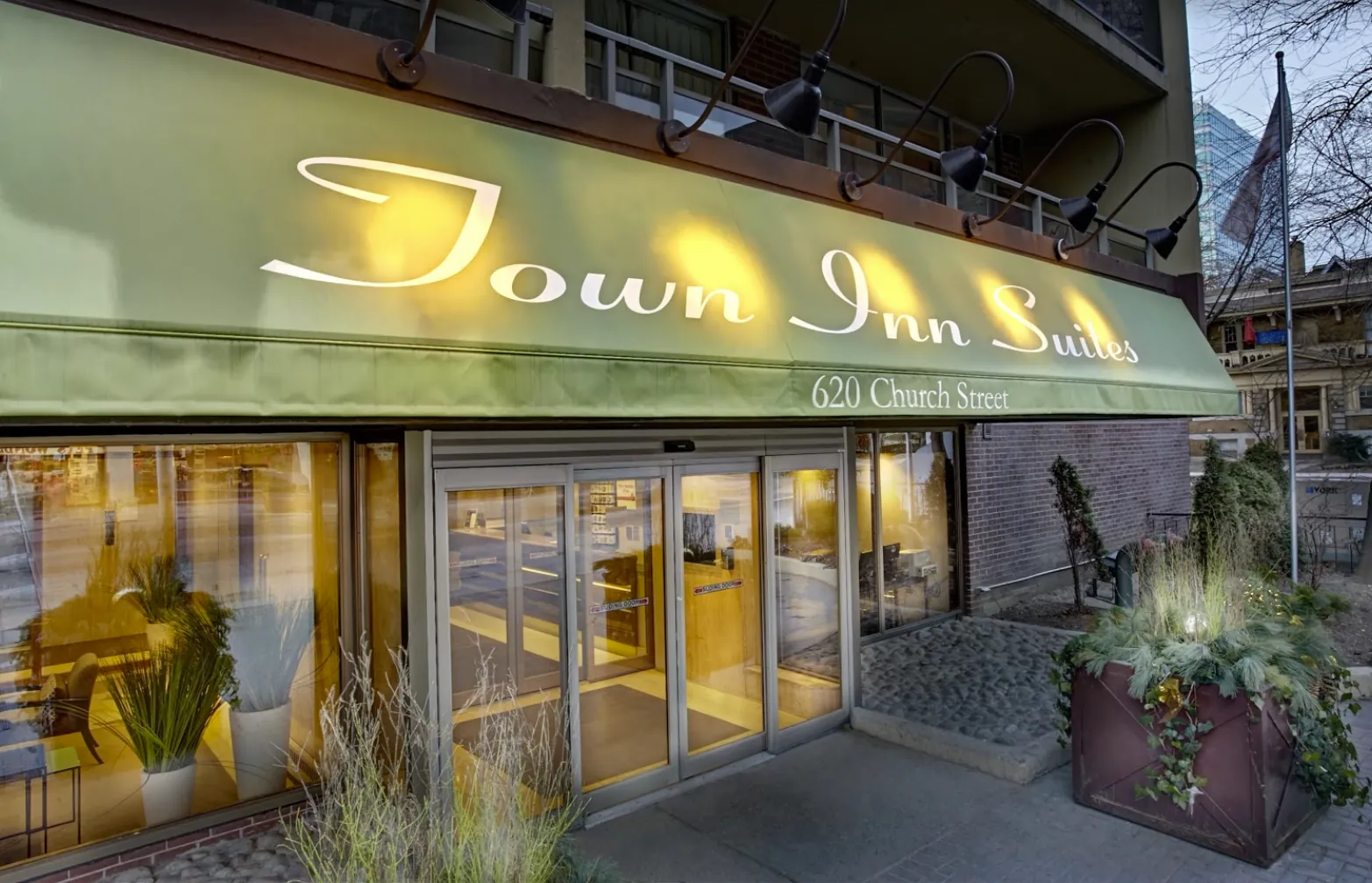 Town Inn Suites, hotel at 620 Church Street in Old Toronto, Toronto