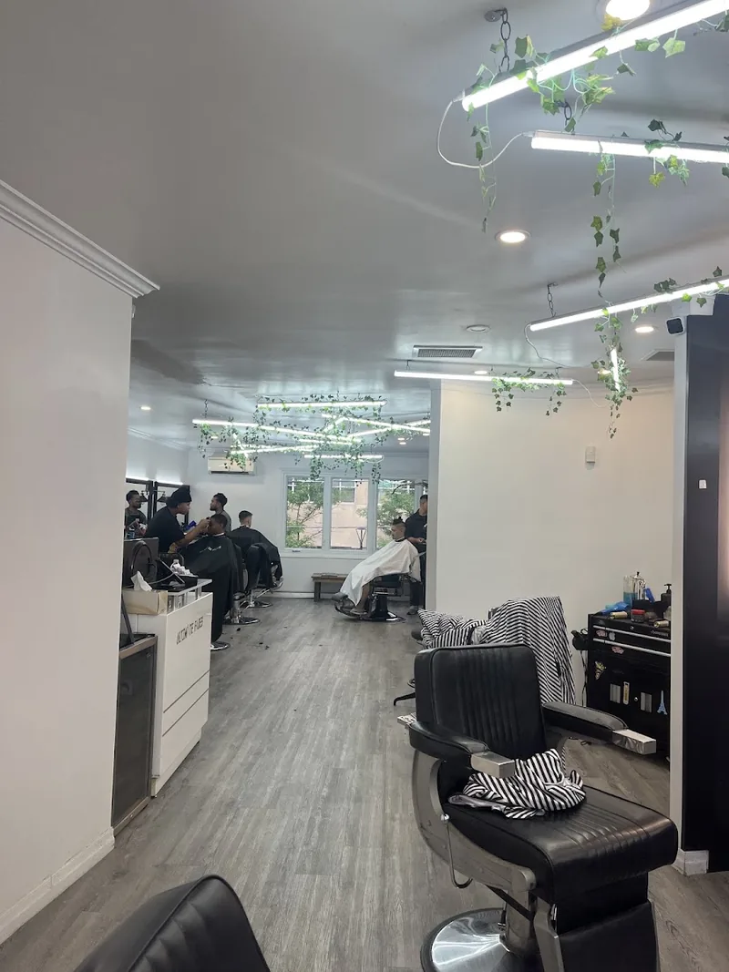 Ultimate Fades, hair salon at 132 Redpath Avenue in Old Toronto, Toronto